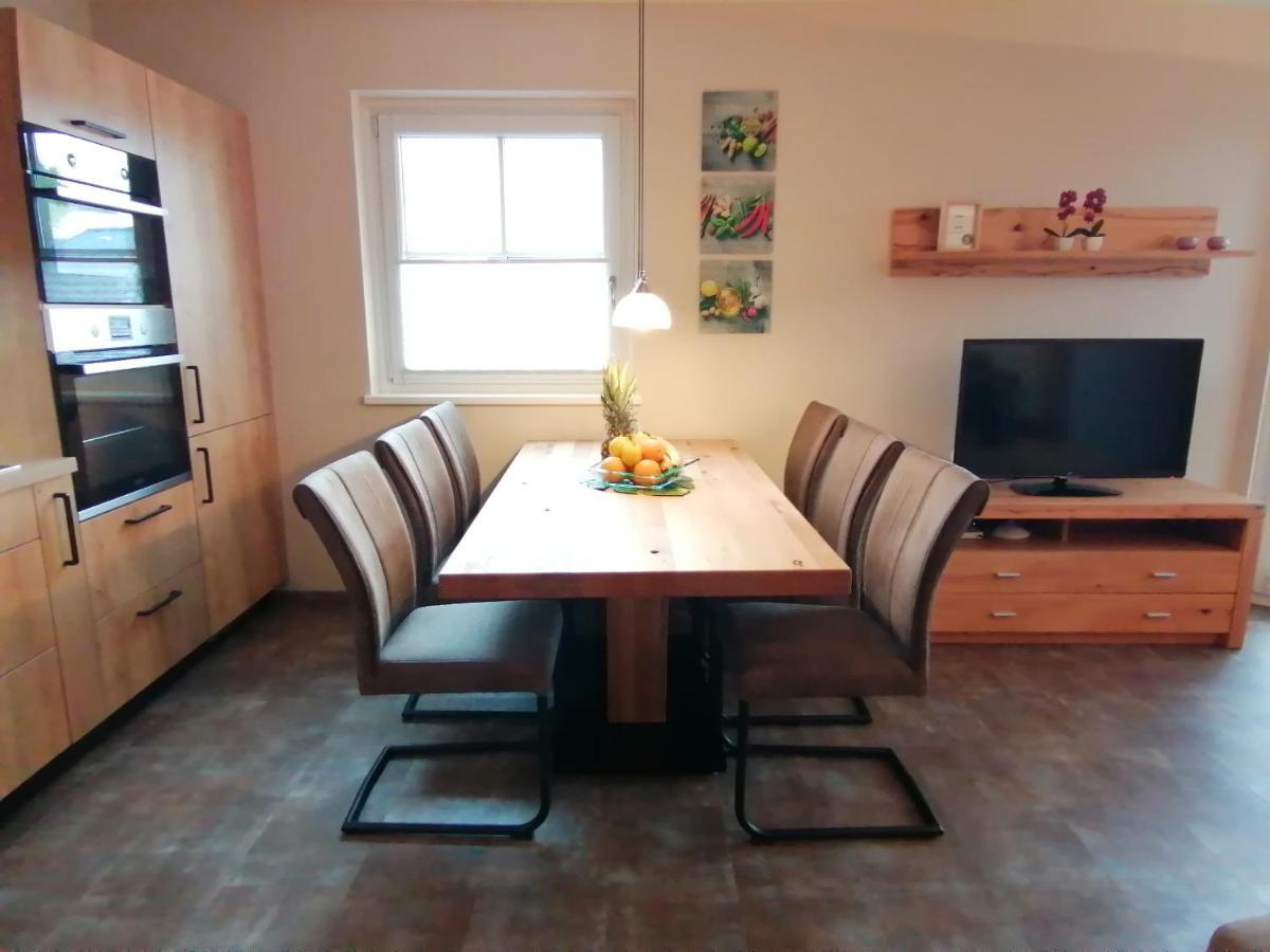 Komfort Appartements Serviced By Auhof カプルーン エクステリア 写真