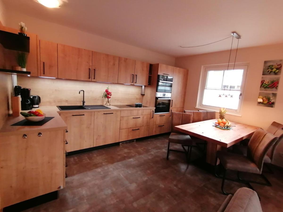 Komfort Appartements Serviced By Auhof カプルーン エクステリア 写真