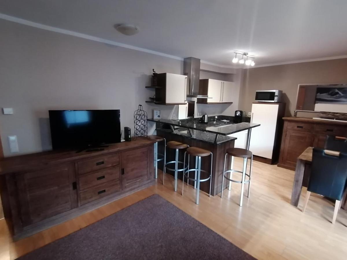 Komfort Appartements Serviced By Auhof カプルーン エクステリア 写真