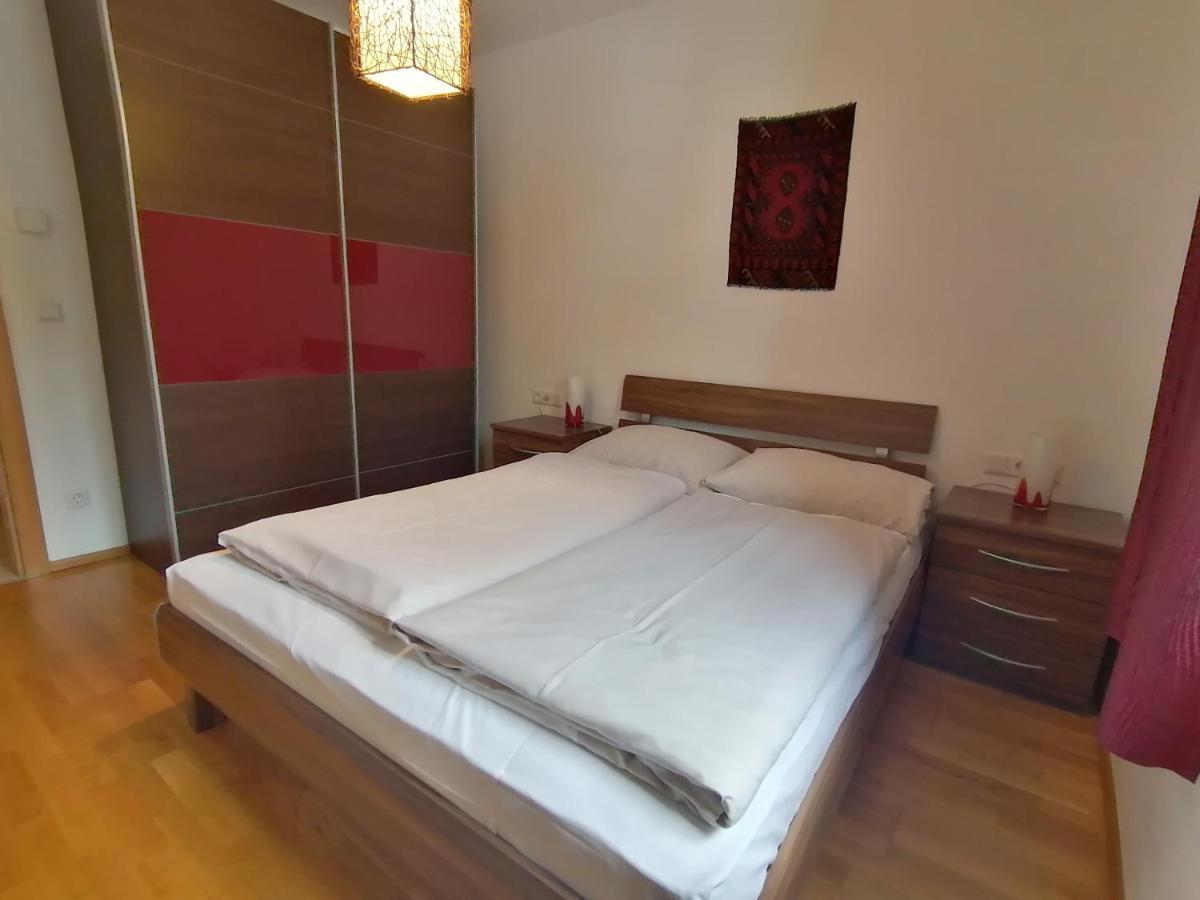 Komfort Appartements Serviced By Auhof カプルーン エクステリア 写真