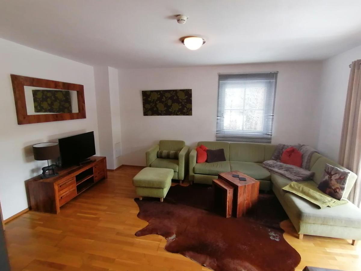 Komfort Appartements Serviced By Auhof カプルーン エクステリア 写真