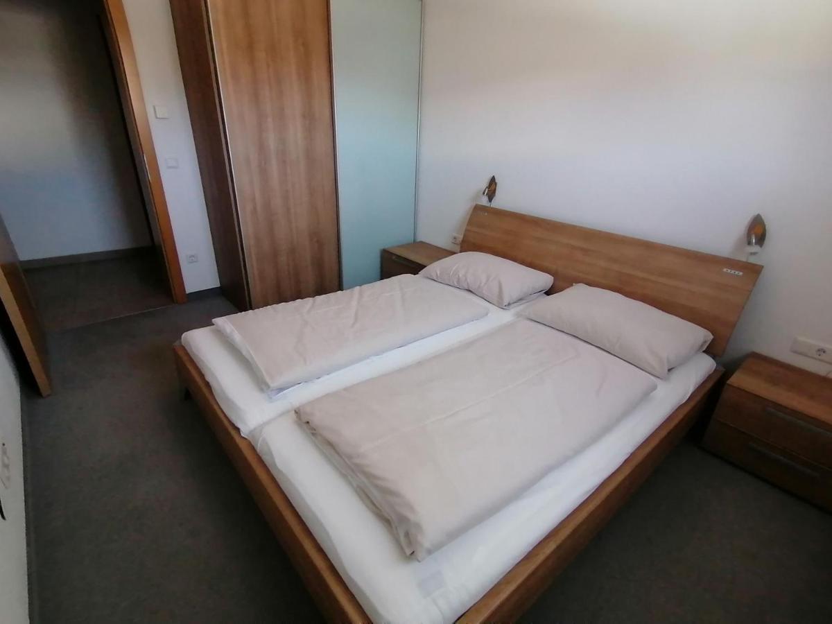 Komfort Appartements Serviced By Auhof カプルーン エクステリア 写真